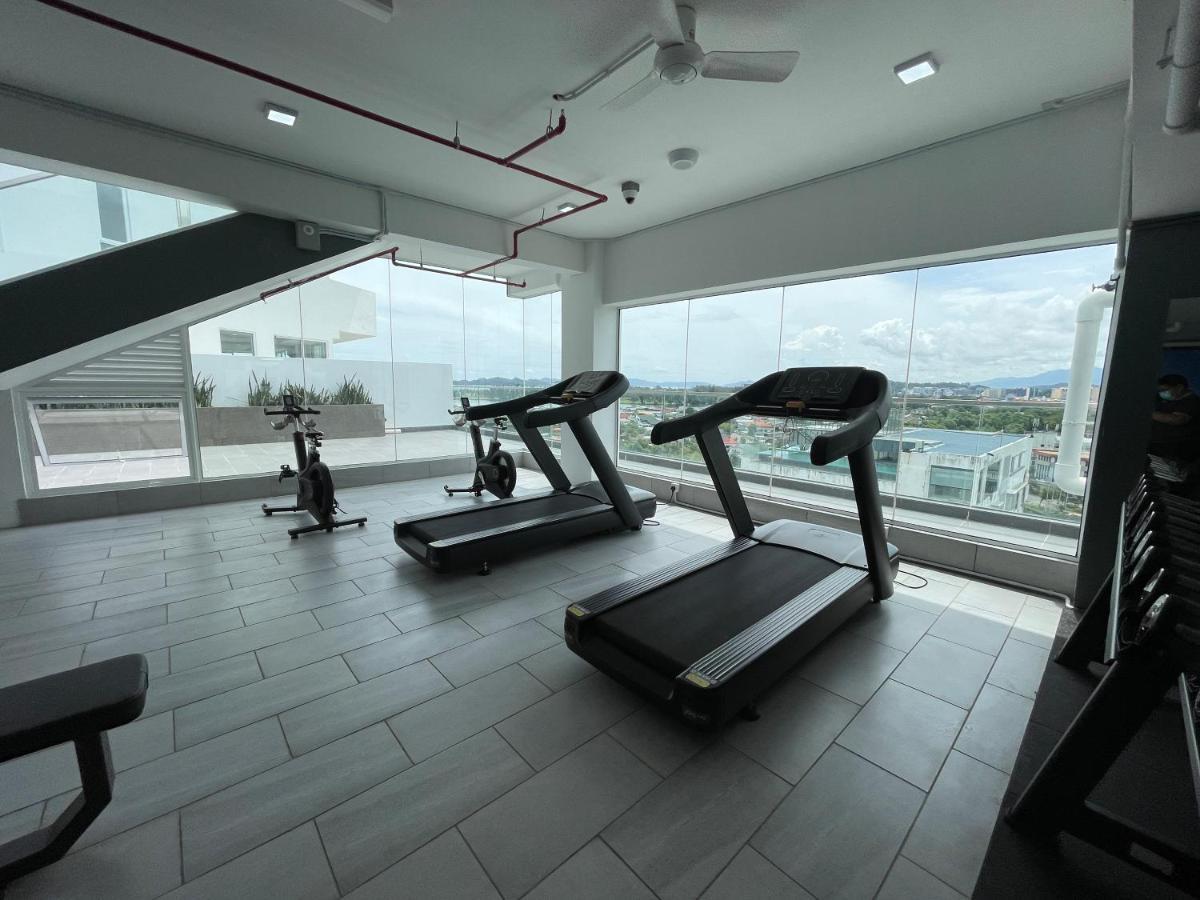 Aru Suites Homestay Wifi,Carpark,24H Check In,Water Filter By R2 Residence Kota Kinabalu Exterior foto